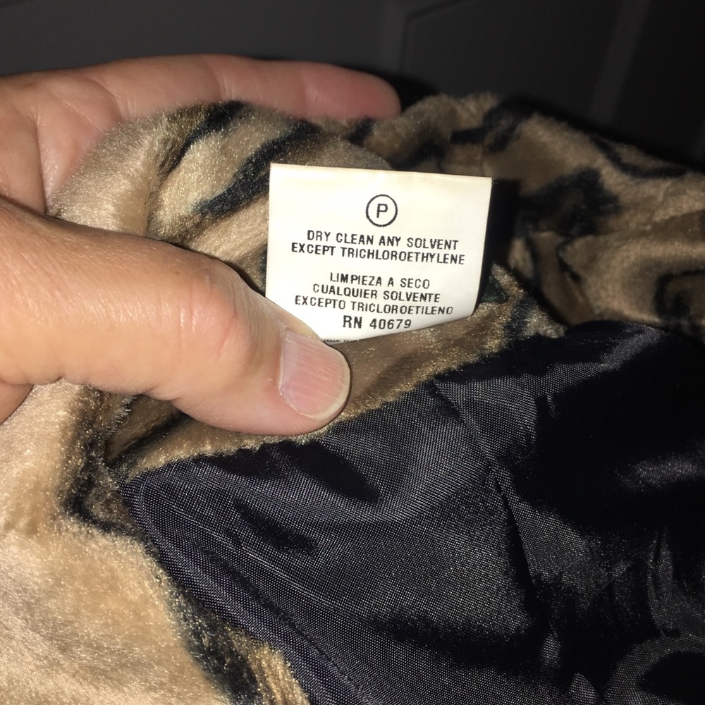 Harve Benard New Tiger Print Blazer, NWOT - Picture 4 of 6